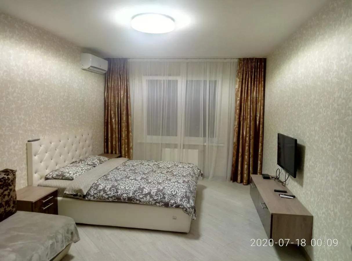 Apartment Просторные Апартаменты Бариса Гмыри 14Б Kyiv